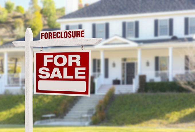 foreclosure sign