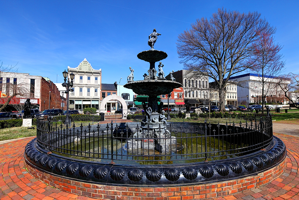 Fountain Square in Downtown Bowling Green, KY.